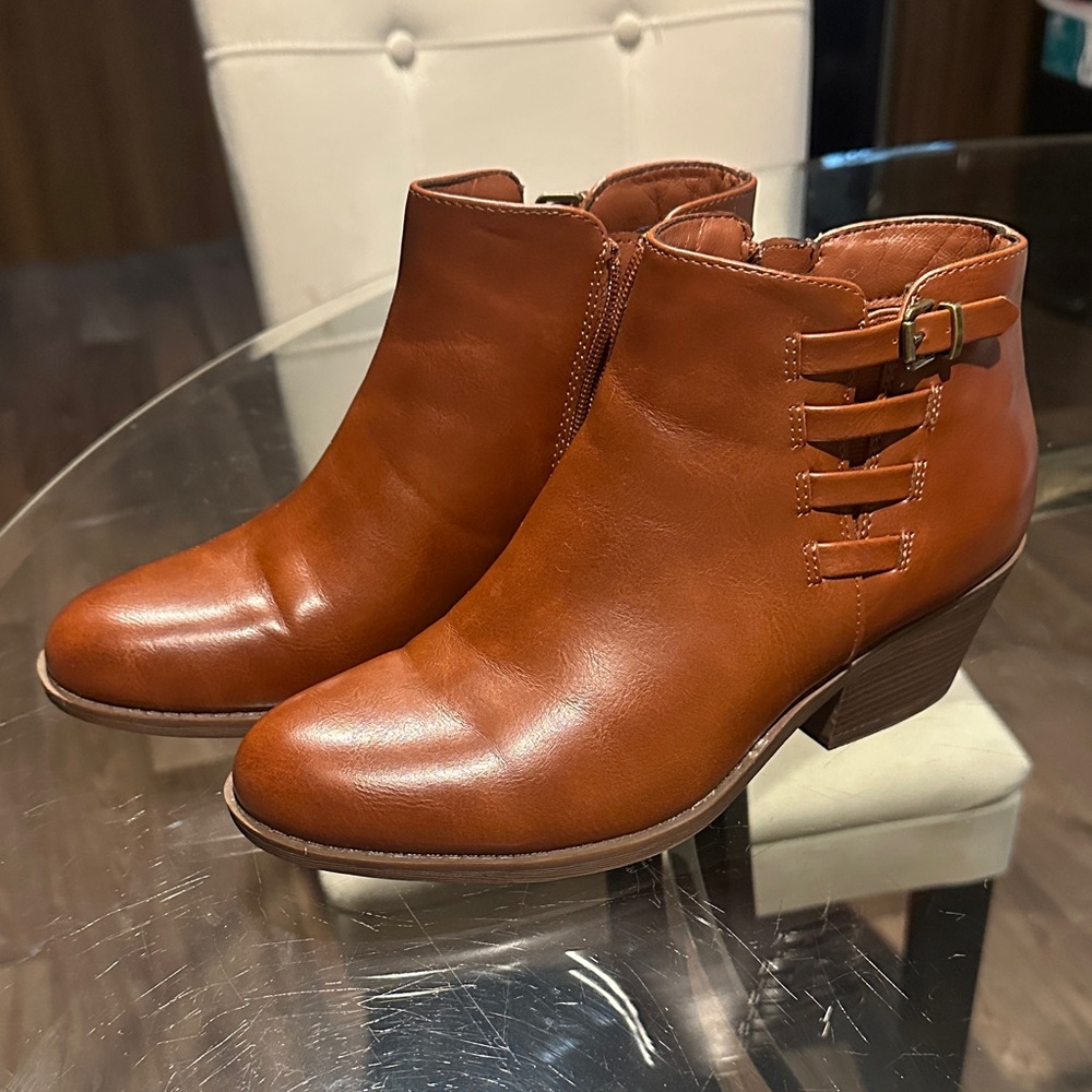 Elegant Brown Ankle Boots